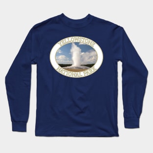 Old Faithful Geyser at Yellowstone National Park in Wyoming Long Sleeve T-Shirt